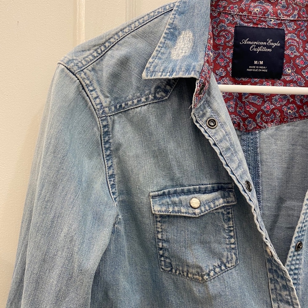 AE jeans vest